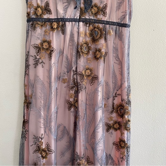 Sundance Lace Cardinal Embroidered Floral Dress - Picture 10 of 15